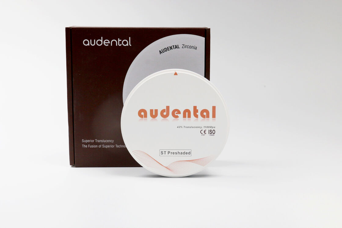 โบล็อกซิรคอนีย์ Pre-shaded ที่แสดงให้เห็นถึงความเข้ากันได้ทางชีวภาพและให้เห็นถึงความตรงกับความต้องการของอุปกรณ์การแพทย์เพื่อการรักษาฟันที่ปลอดภัย