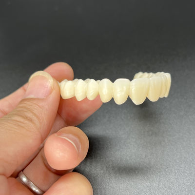 HT White Lithium Disilicate Blocks วัสดุ CAD CAM ของเซอร์โคเนียสำหรับห้องปฏิบัติการทันตกรรม